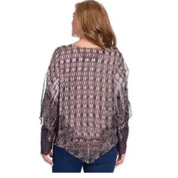 One World Plus Sz 1X Printed Long Sleeve Top w/ Chiffon Embellish Poncho Purple - Picture 2 of 14